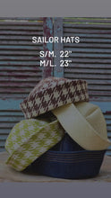 Cargar y reproducir el video en el visor de la galería, Sailor Hats
