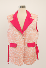 Cargar imagen en el visor de la galería, Miranda Vest
