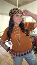 Cargar imagen en el visor de la galería, Gypsy tee
